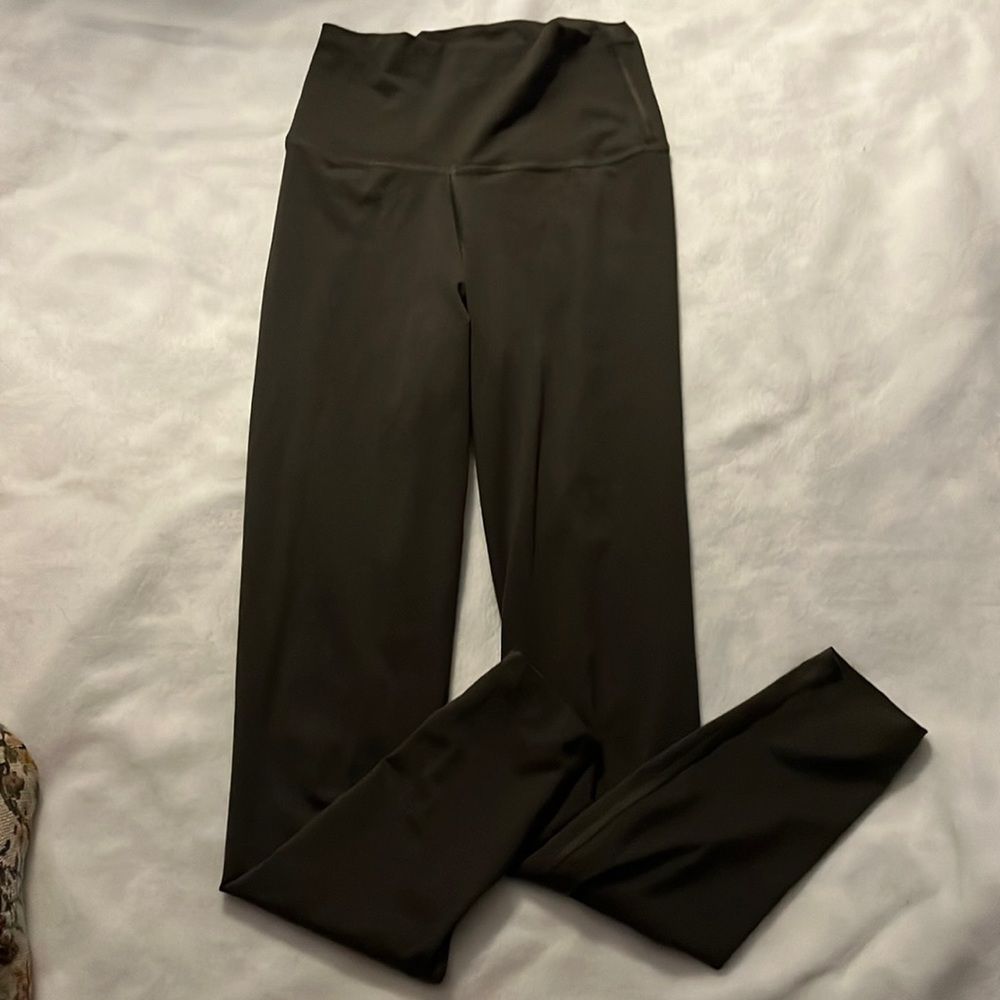 Green full length Nike leggings